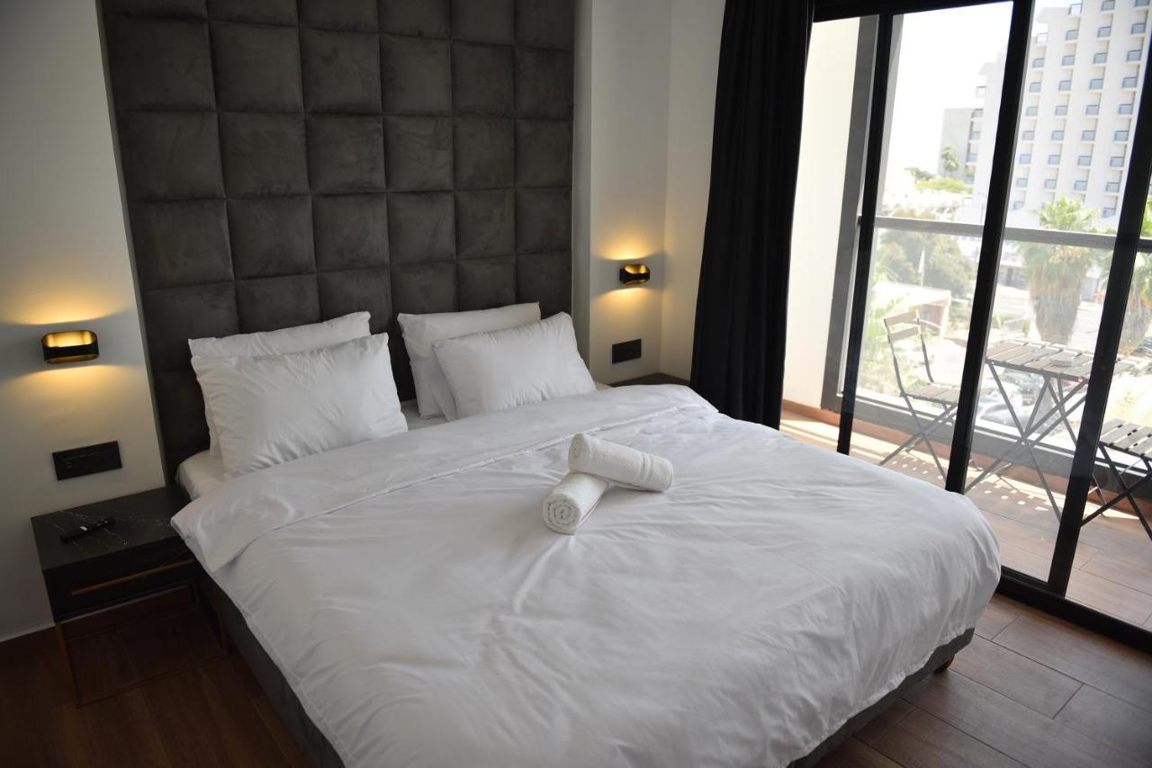 Selfie'S Boutique Hotel Tiberias Exterior photo